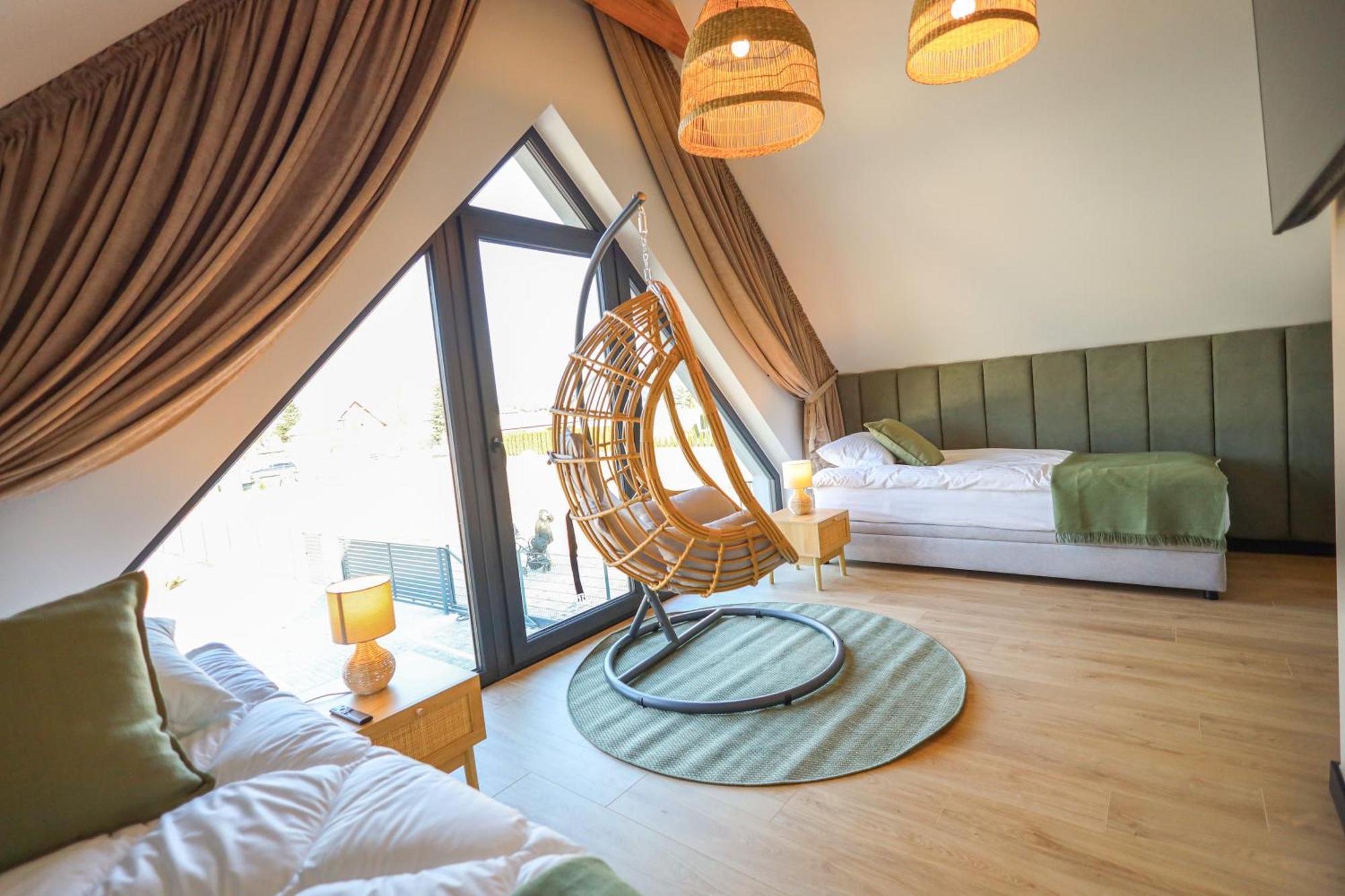 Skowronkowa Ostoja W Naleczowie Ferienhaus